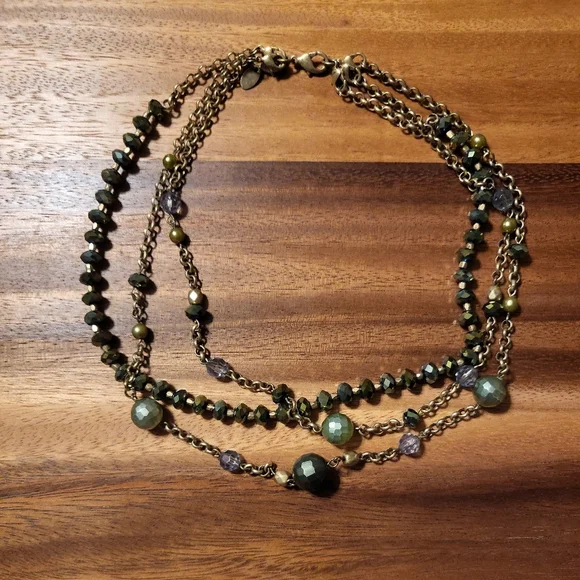 *SOLD* Shiny Green & Gold Y2K Lia Sophia Layer Necklace - Picture 3 of 10